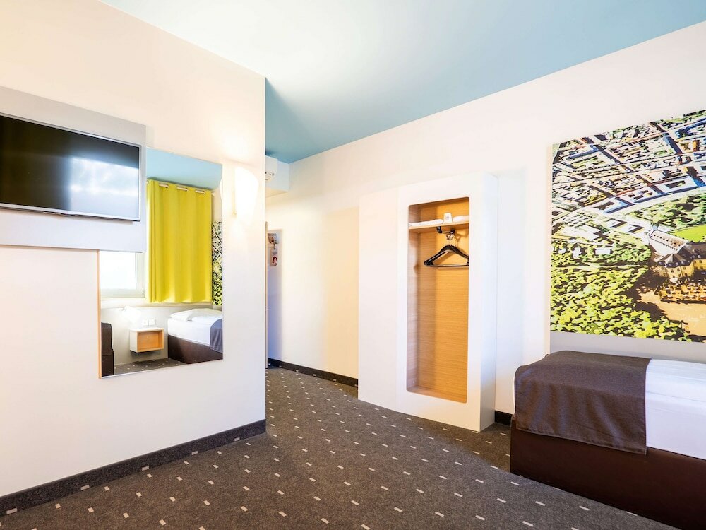 Фото B&b Hotel Karlsruhe