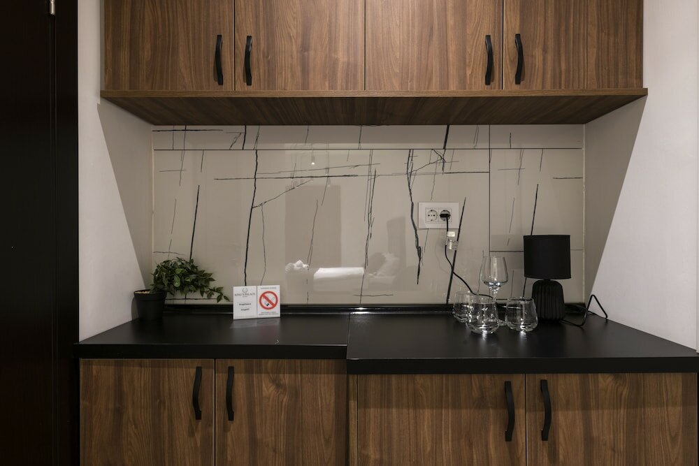 Фото Kings Palace Suites