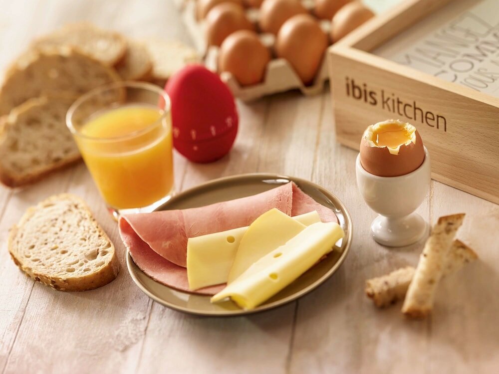 Фото Hotel ibis Nemours