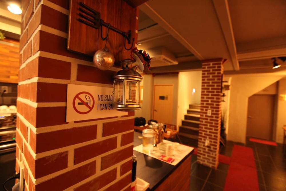 Фото Yeongdeungpo Dadareum Guest House