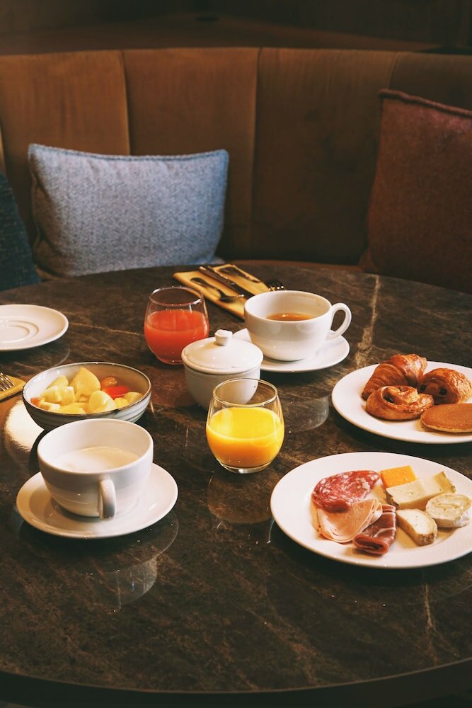 Фото Grand Hotel Bellevue