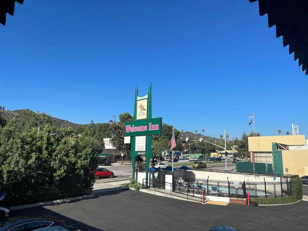 Фото Welcome Inn on Colorado Blvd