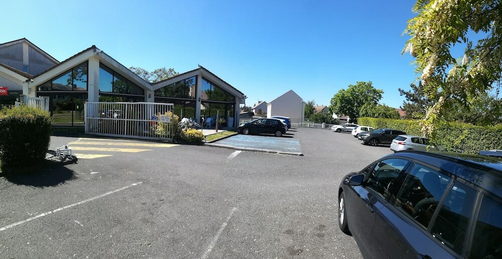 Фото Ibis Cergy Pontoise Le Port