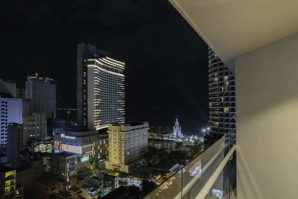 Фото Green World Hotel Nha Trang