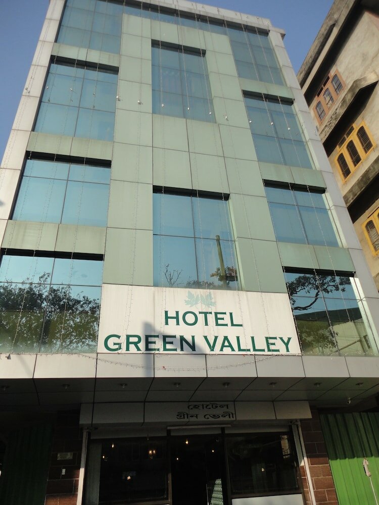 Фото Green Valley Hotel