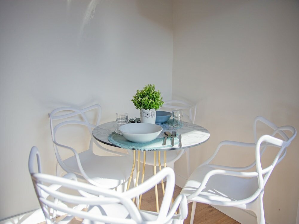 Фото Apartmentos Santander Maliaño Suites 3000