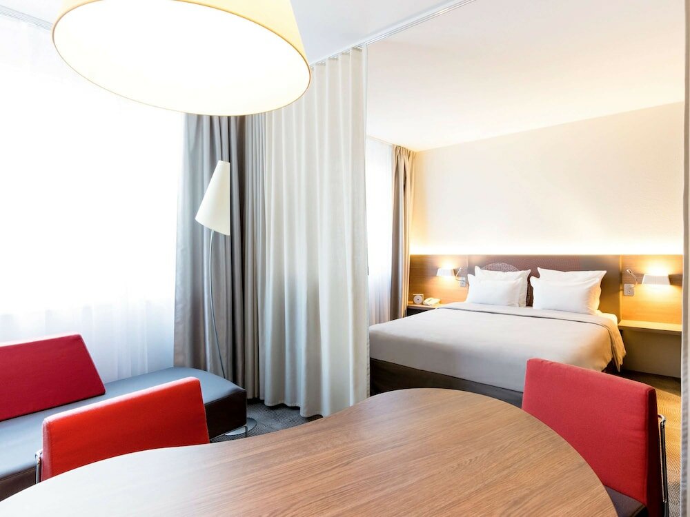 Фото Novotel Suites Geneve Aeroport