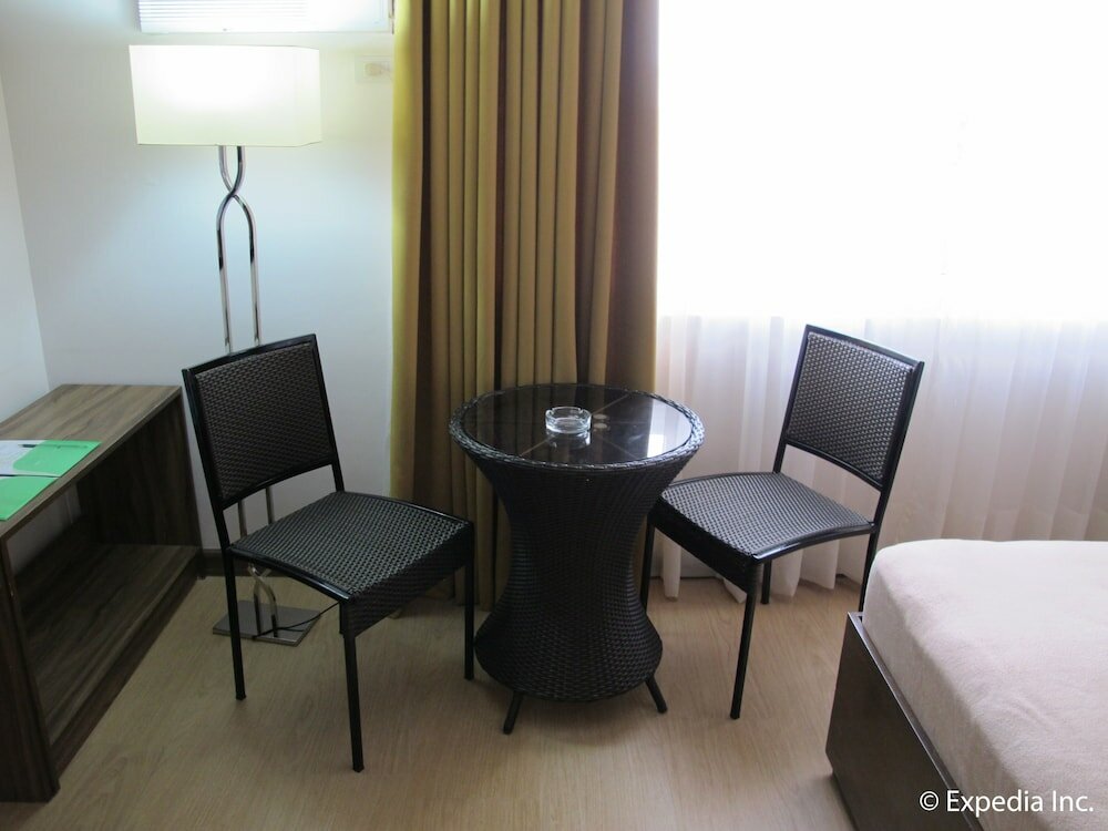 Фото Leope Hotel