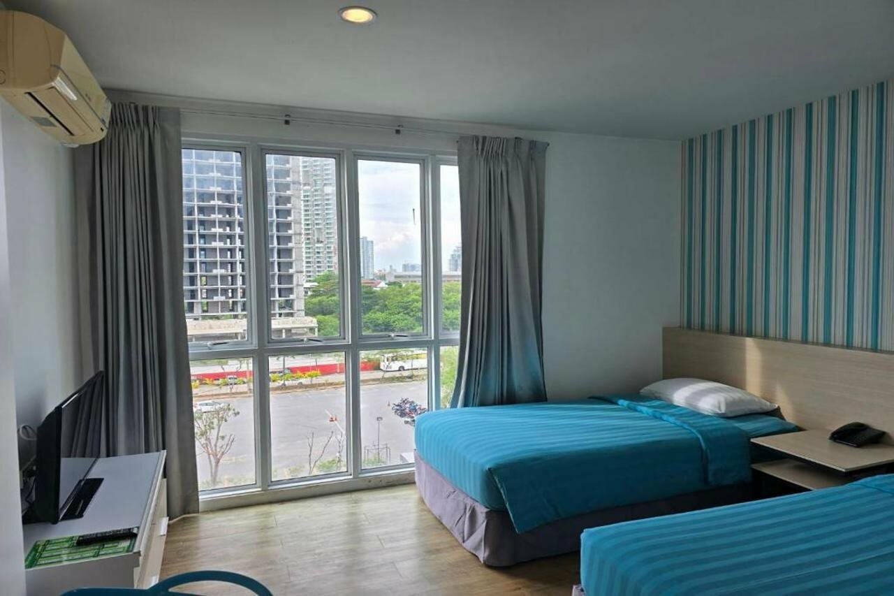 Фото D at Sea Hotel