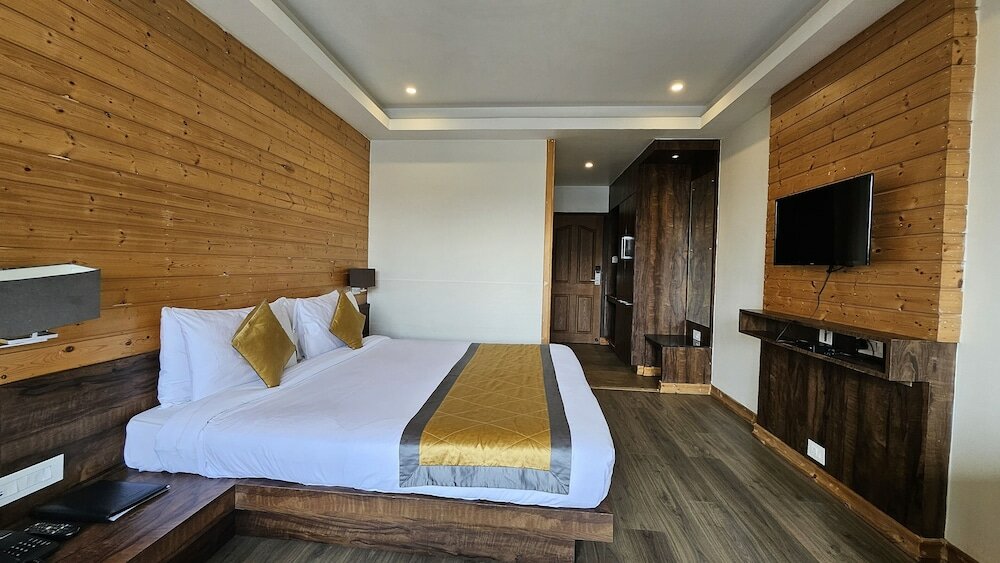 Фото Отель Jain Group Sanderling Resort & Spa