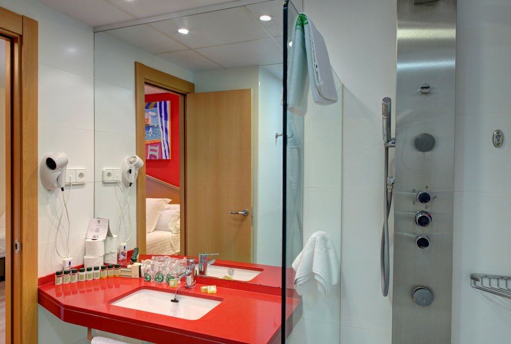 Фото Platjador Hotel