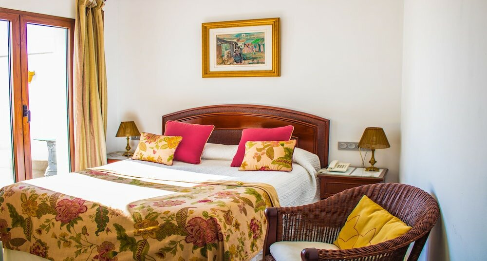 Фото Hotel Mirador Arabeluj