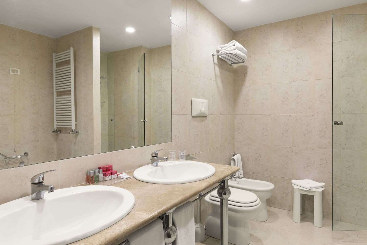 Фото Ramada by Wyndham Naples