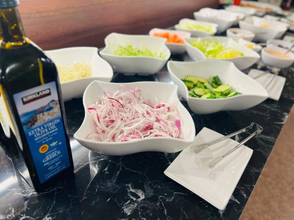 Фото Regal International Hotel