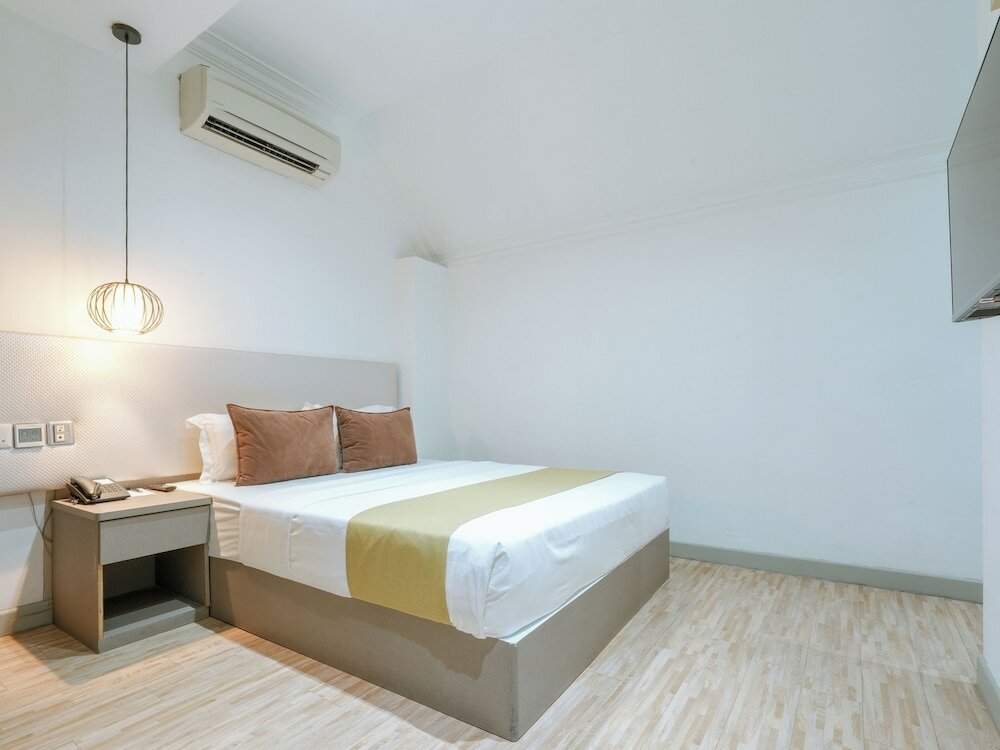 Фото Champion Hotel