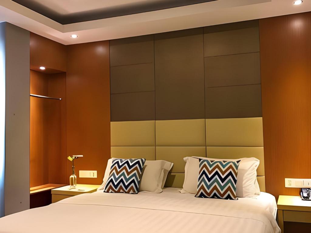 Фото Hotel Mustika Gajah Mada