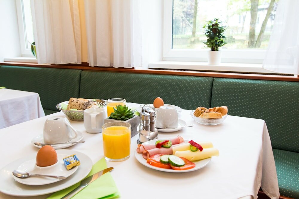 Фото Hotel & Apartments Klimt