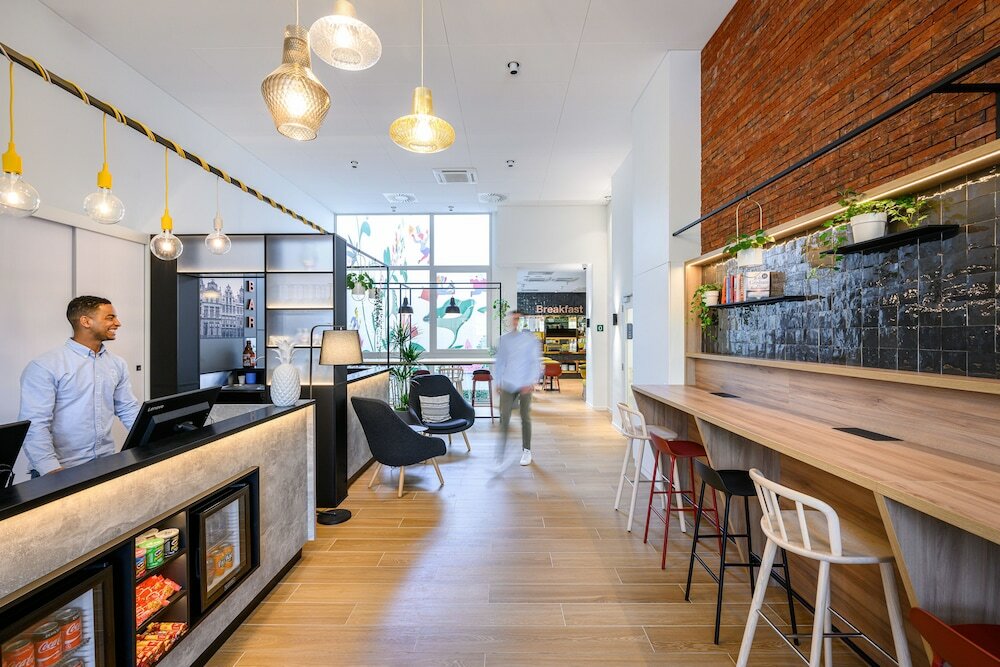 Фото B&b Hotel Brussels Centre Gare du Midi