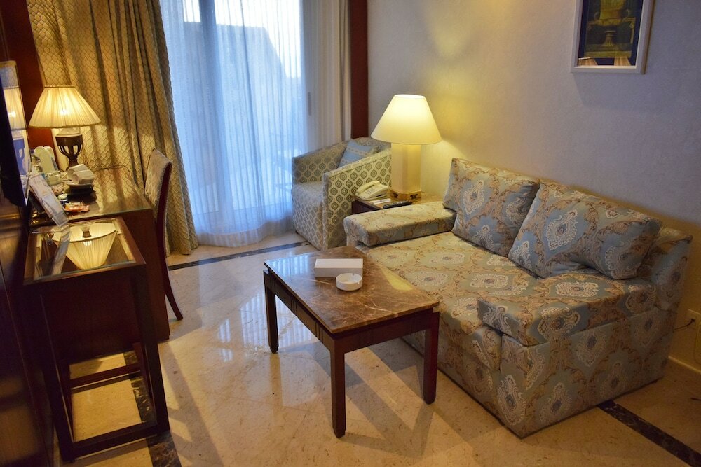 Фото Romance Alexandria Hotel