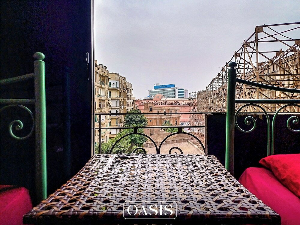 Фото Oasis Hotel