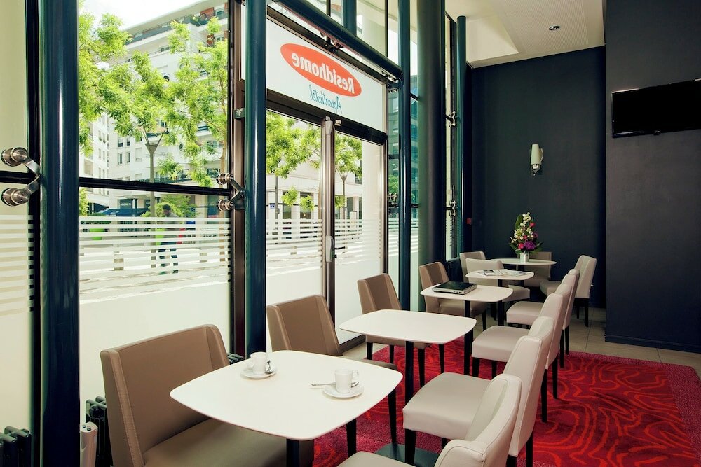 Фото Residhome Appart Hotel Monceau