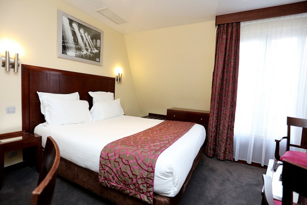 Фото Grand Hotel Francais