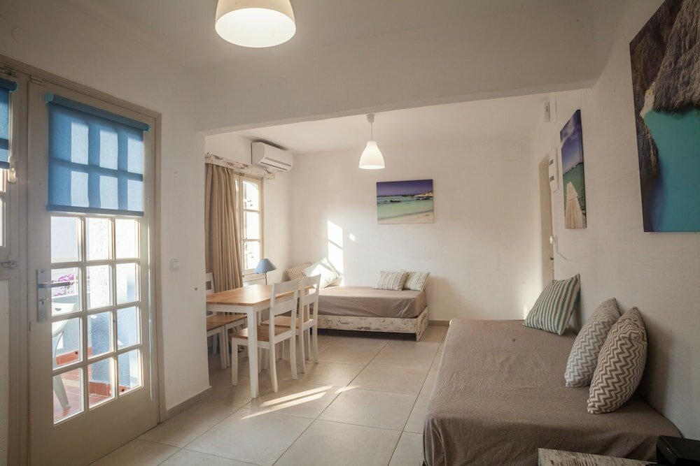 Фото Erato Hotel