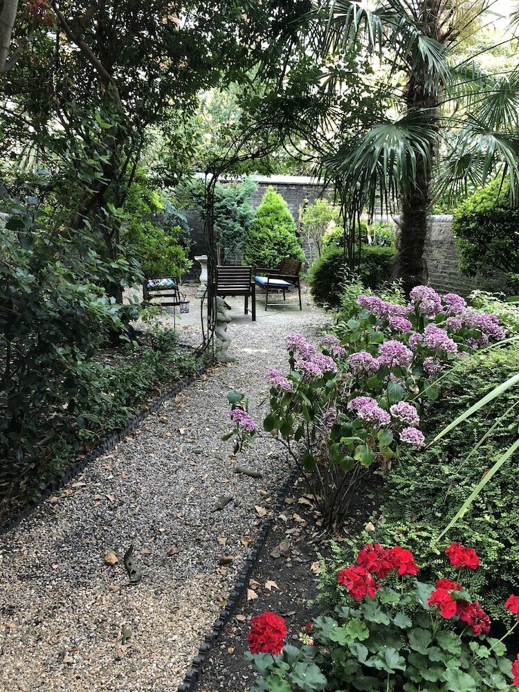 Фото Jesmond Hotel