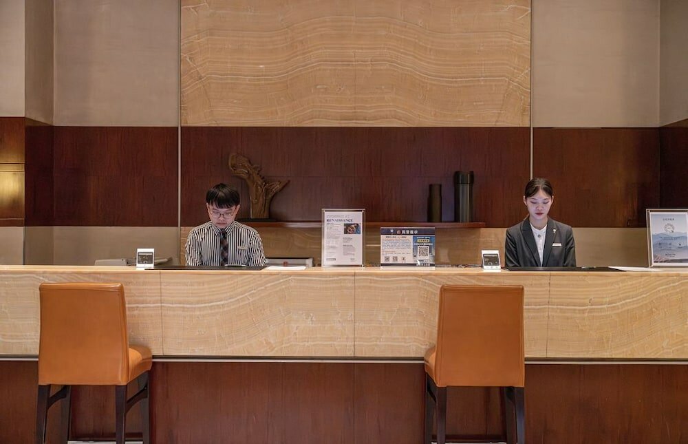 Фото Renaissance Wuhan