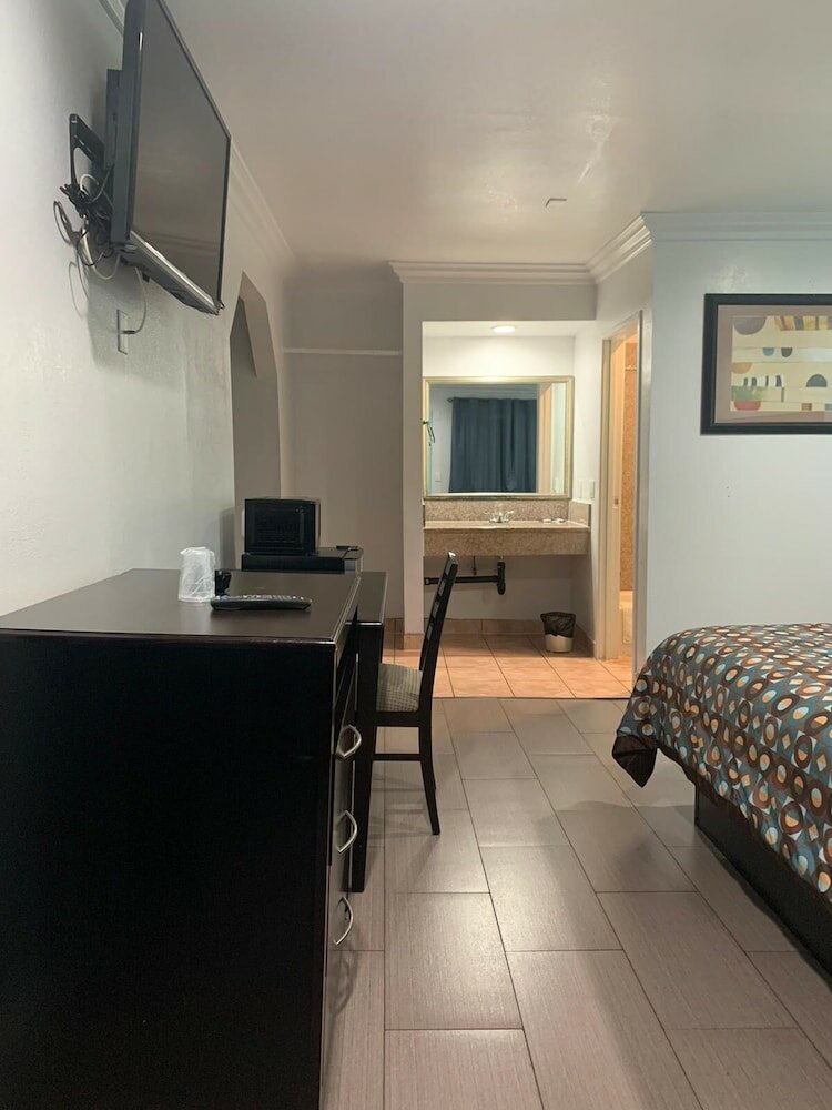 Фото Budget Motel