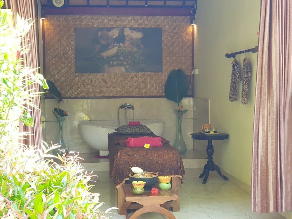 Фото Liyer House