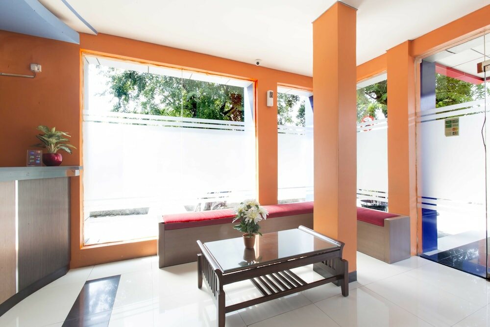 Фото RedDoorz @ Pemuda