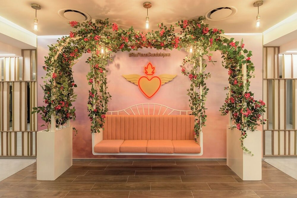 Фото Hotel Riu Plaza Guadalajara