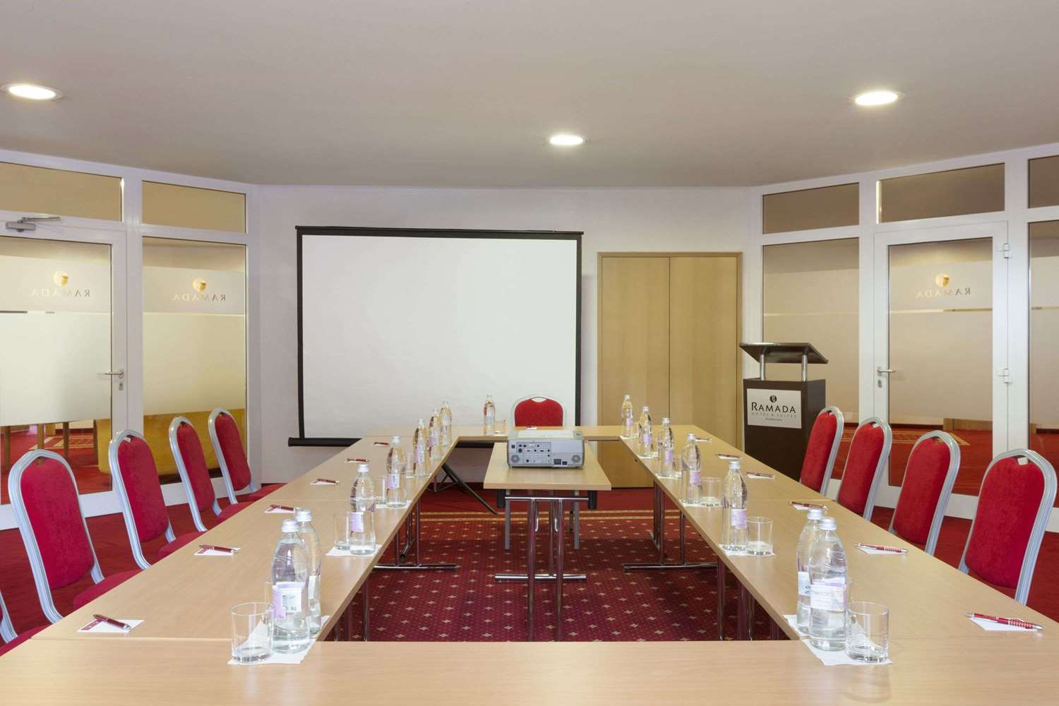 Фото Ramada Hotel & Suites by Wyndham Kranjska Gora