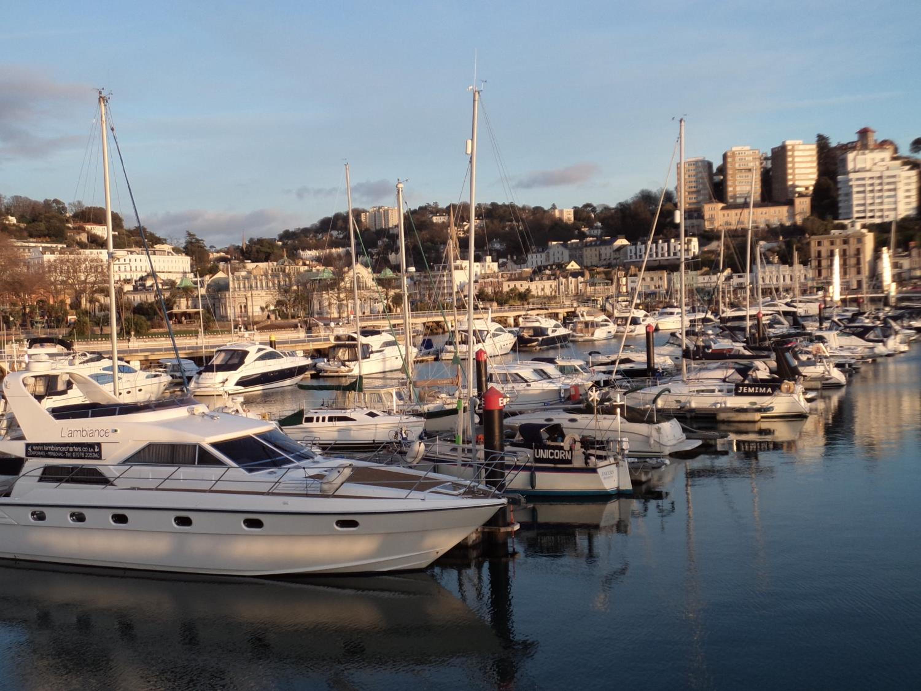 Фото The Westgate