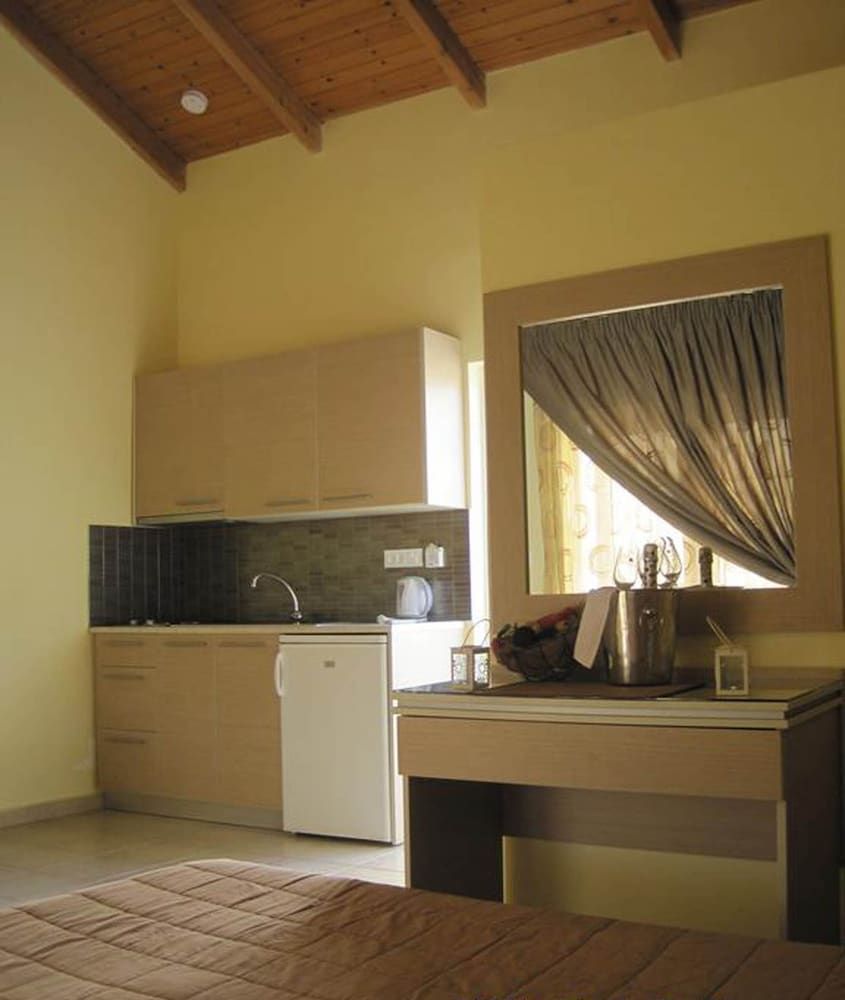 Фото Sunshine Hotel Lardos