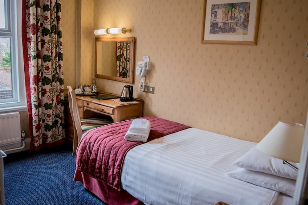 Фото Elstead Hotel