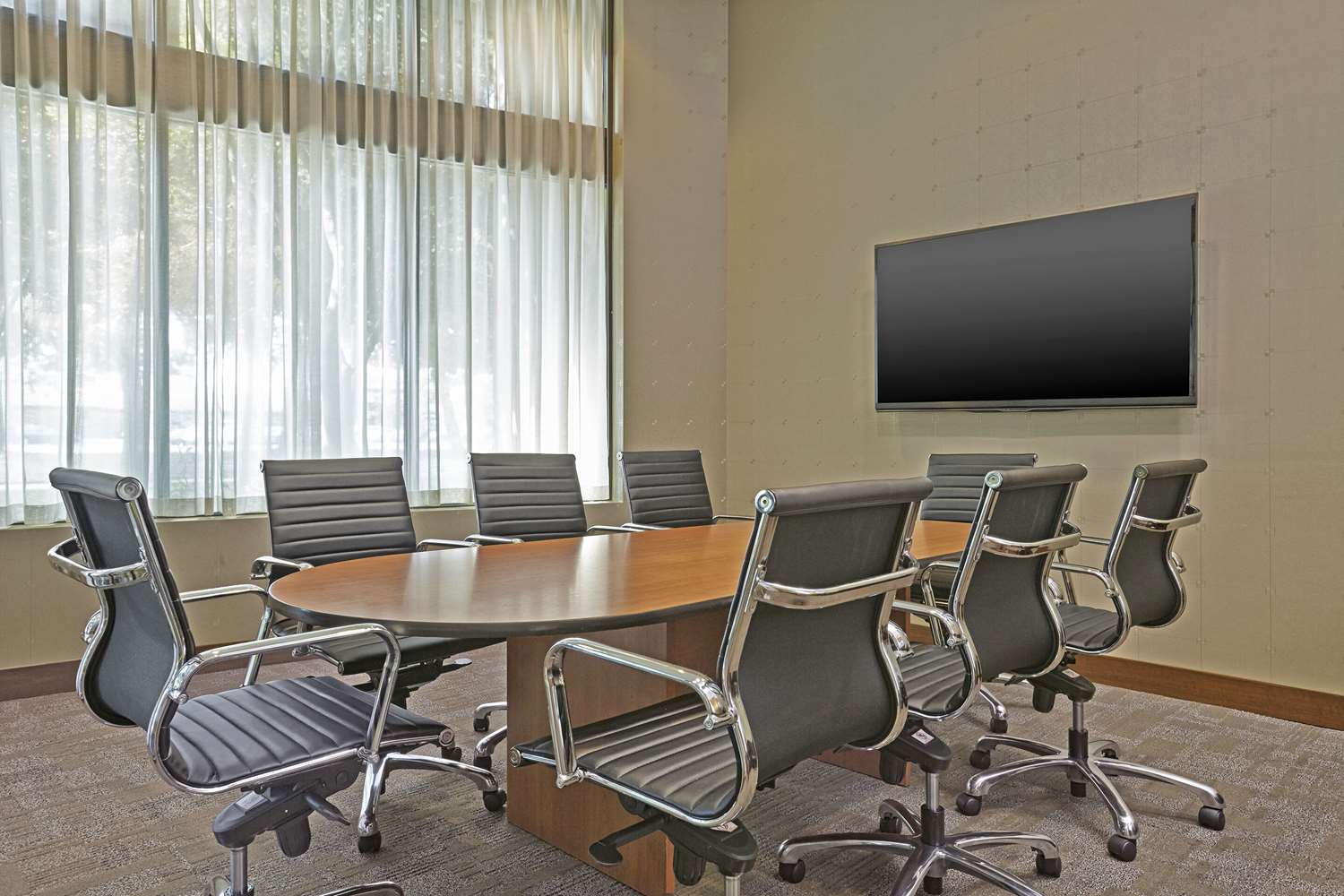 Фото Grand Park Vancouver Airport