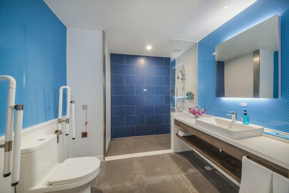 Фото Holiday Inn Express Shanghai Xuhui Binjiang