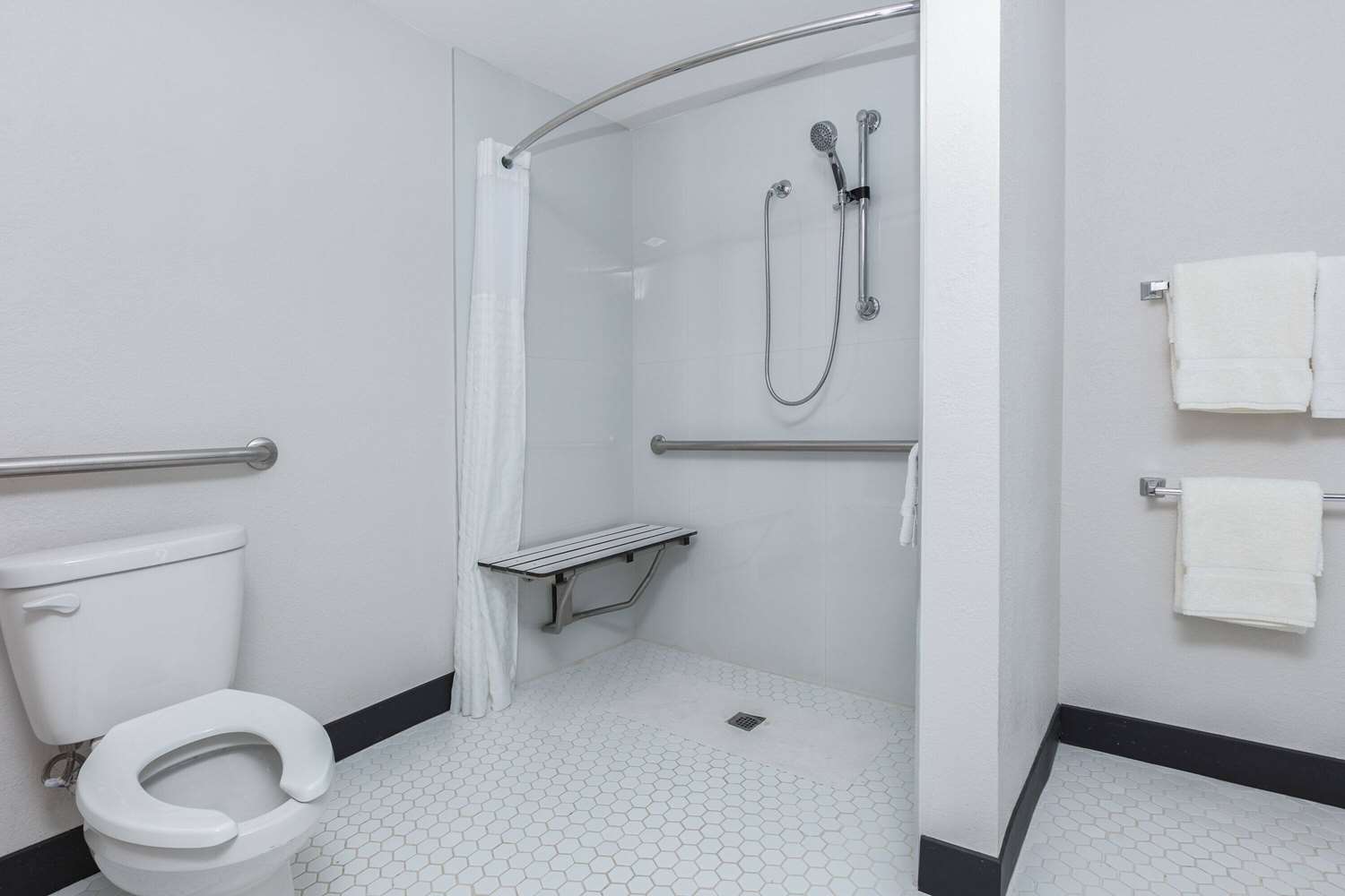 Фото La Quinta Inn by Wyndham Dallas Uptown