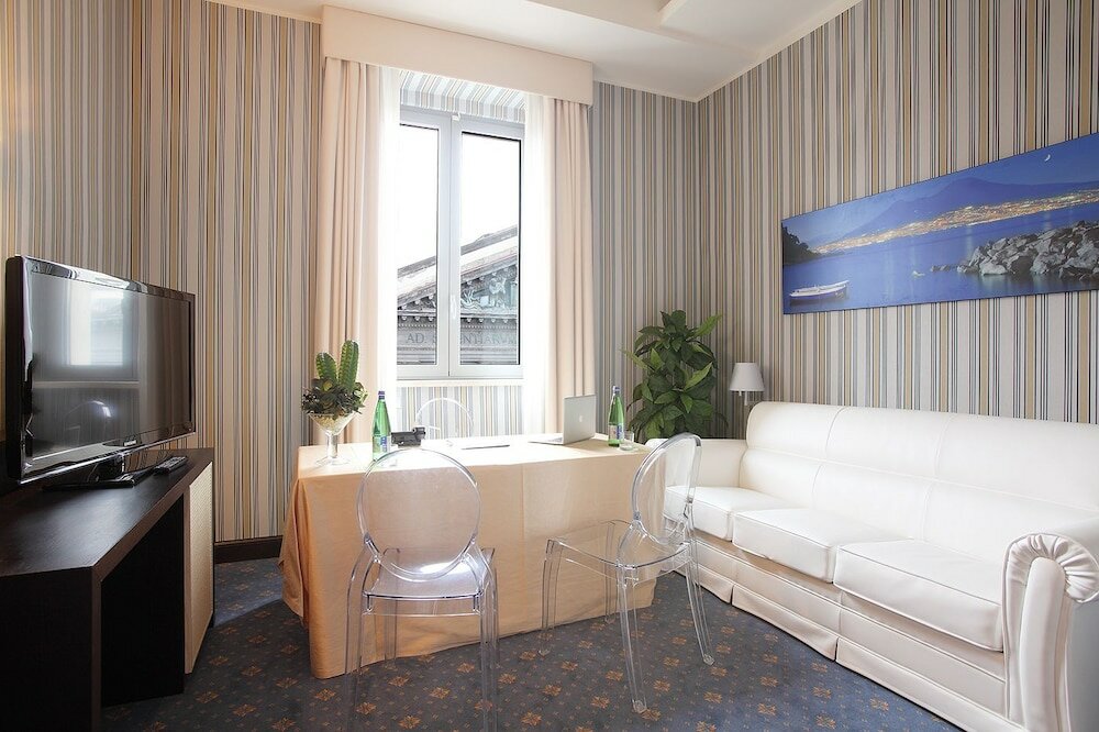 Фото Hotel Naples