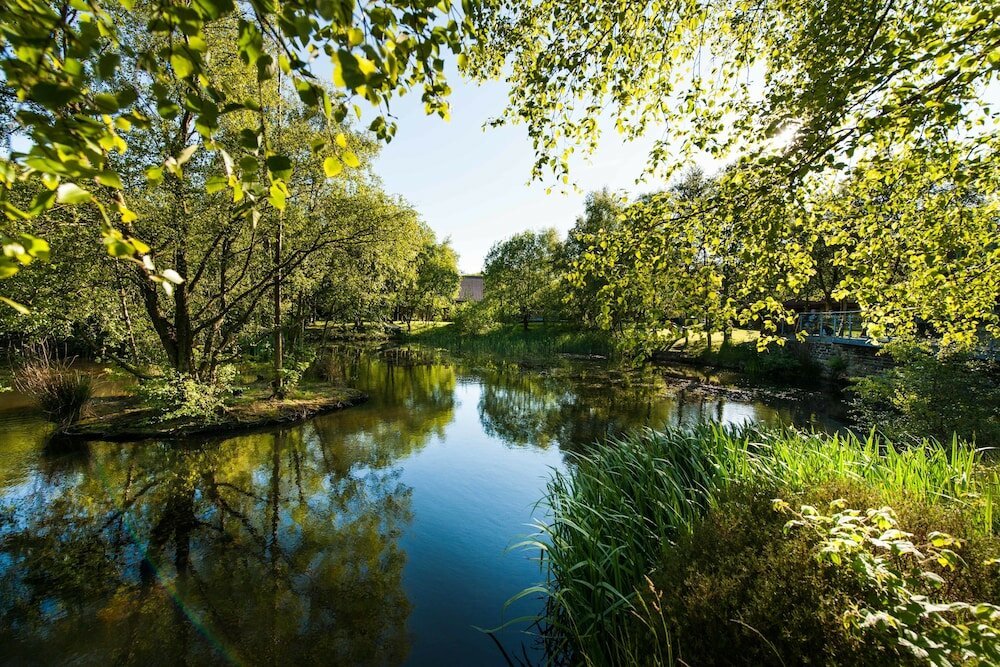 Фото Chevin Country Park Hotel & SPA