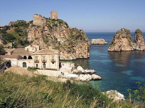 Внешний вид отеля Tenute Plaia Agriturismo в Кастелламмаре-дель-Гольфо, фото 4