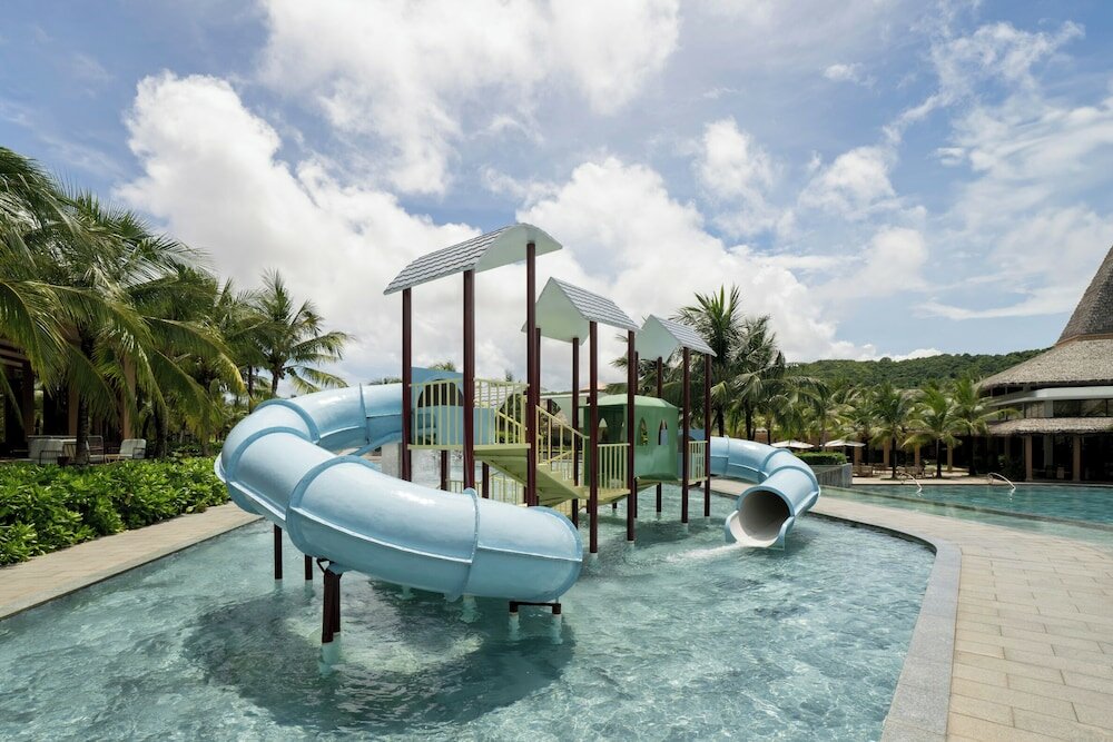 Фото New World Phu Quoc Resort