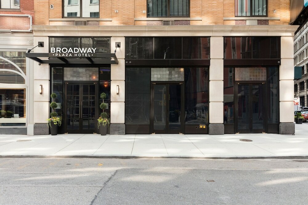 Фото Broadway Plaza Hotel
