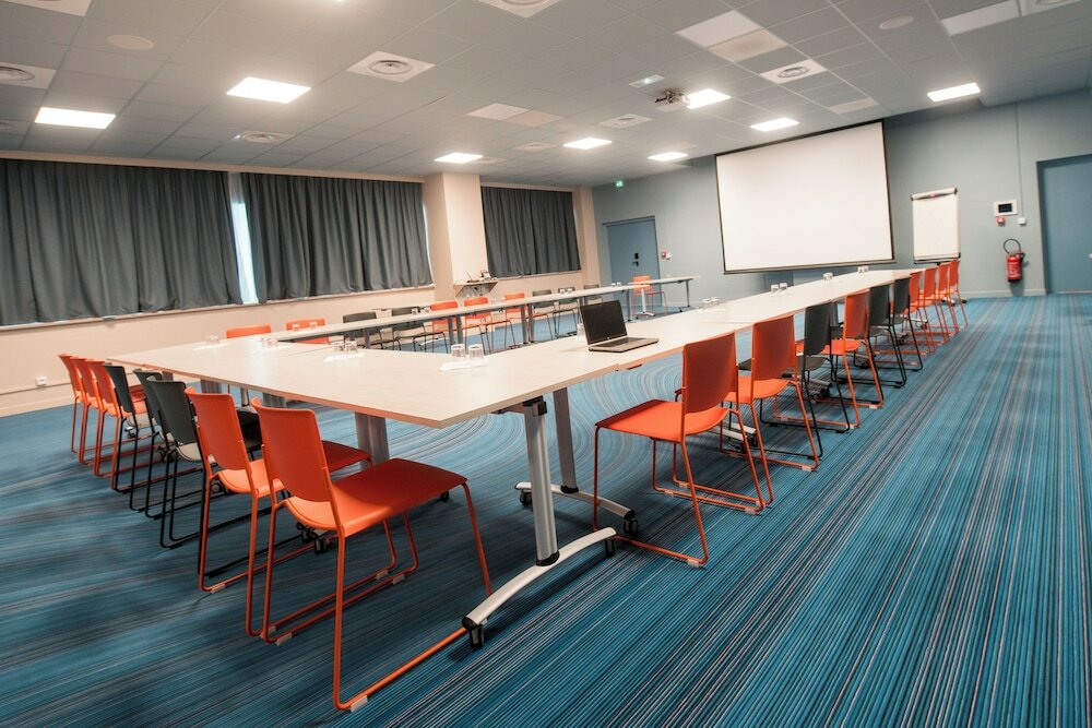 Фото Ibis Styles Toulon Centre Port