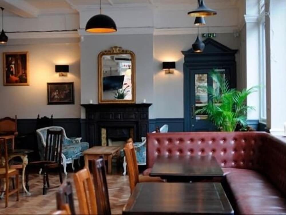 Фото The Windmill