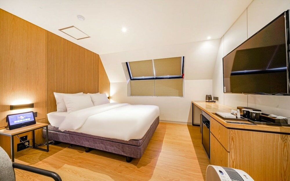 Фото Haeundae Thevan Hotel