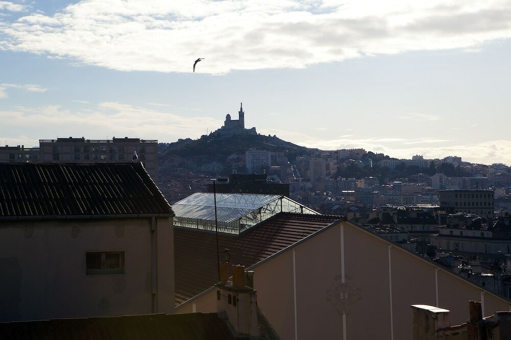 Фото Zenitude Hotel Residences Marseille Saint Charles