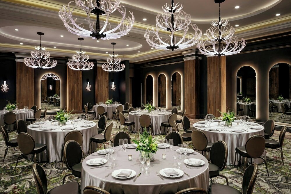 Фото Grand Bohemian Lodge Greenville Autograph Collection